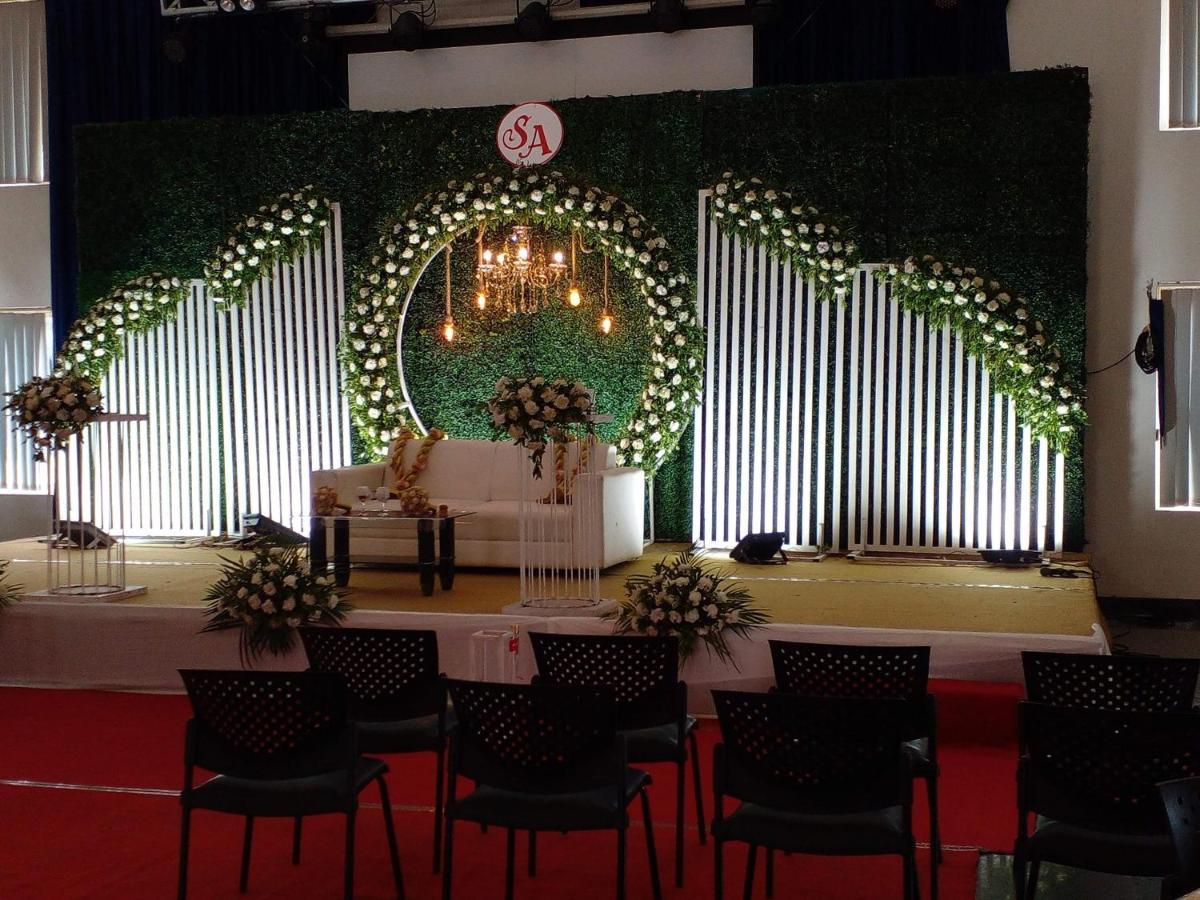 Angamaly Convention Centre Hotel Kochi Bagian luar foto